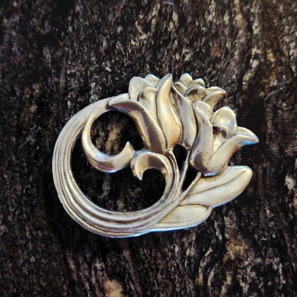 Vintage Seagull Pewter Brooch - Picture 2 of 3